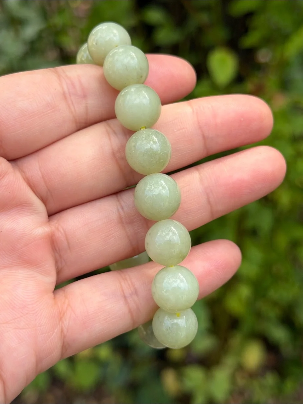 12mm stretchable green He Tian jade bracelet 1756